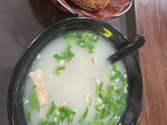 -万红路羊汤烧饼店(将台路店)