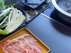 -牛武士寿喜烧·和牛火锅自助(全球首店)