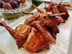 脆皮乳鸽-庄隐阁(悠方广场店)