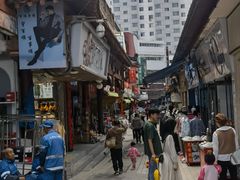 -哈海英麻辣烫(中华西路步行街店)