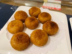 豆沙芋艿球-白家餐厅(徐家汇店)