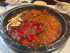 -卤校长老火锅(杨家坪直营店)