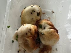 -老字号眼镜子煎包汤包店