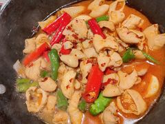 -老湖南民间菜·牛肉十八炒(花都店)