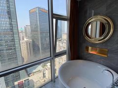 -Ting无边际江景酒店(重庆解放碑云端之眼店)