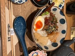 -啢啢茶寮(芳华横街店)