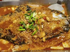 -鸣记脆皮烤鱼·海鲜烤鱼(马栏店)