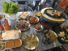 -胡悦里韩式烤肉(芝罘万达广场店)