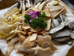 -大理董·董家小厨野生菌火锅(古城旗舰店)