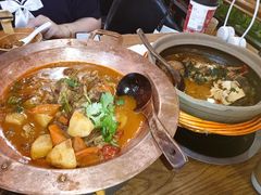 -吃饭皇帝大土家民族菜(正大广场店)