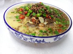 -鲁班小馆(政四街店)