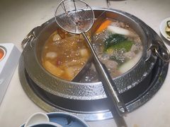 -左庭右院鲜牛肉火锅(浦江欢乐颂店)
