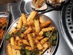 -马路牙子烧烤音乐酒馆(望京店)