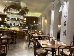 -来龙里 精致 东南亚餐室(万象城店)