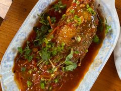 红烧鱼-腾冲国萍农家乐