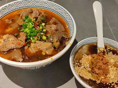 -粉吖吖·邵阳米粉(体育西路店)