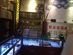 -黔灵山公园-南门售票处