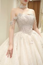 -派丽莫Pellimo原创设计婚纱品牌