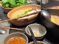 -三出山火锅(南京万象天地店)