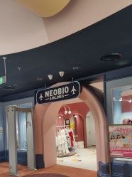 -奈尔宝家庭中心·亲子餐厅(北京东坝万达店)