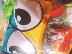 -来伊份(龙之梦长宁店)