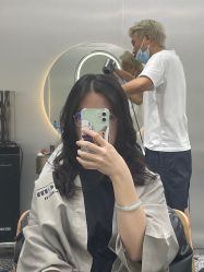 -Tloml salon