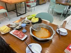 -老何家后安粉·糟粕醋海鲜火锅(三亚湾椰梦长廊店)