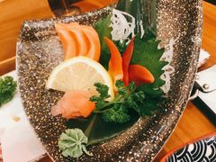 三文鱼刺身-桃太郎创作料理(大坪店)
