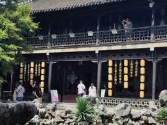 -何园