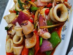 -四川小胡子海鲜(丁村万人海鲜广场店)