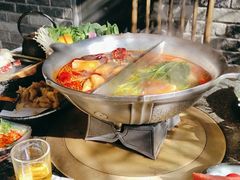 -湊湊火锅·茶憩(新中关购物中心店)