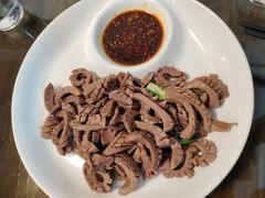 -祥云精致湘菜馆(东1时区店)