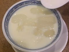 -仁信老铺甜品(北京路店)
