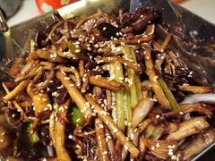 -弄堂里(西溪龙湖天街店)