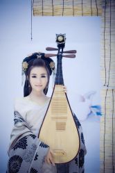 点击看大图 default-九月鹰飞汉服摄影工作室