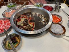-憨铁匠老火锅(龙岗万科里店)
