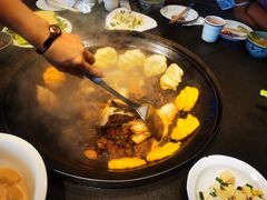 -缘福乡村铁锅炖民宿(八达岭店)