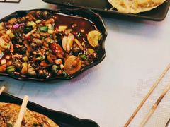 -云晓光头烧烤吧(新大陆广场店)