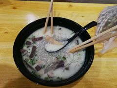-津津老鸭粉丝馆(正东路店)