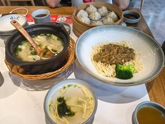 -馋三尺蟹粉小笼(人民广场店)