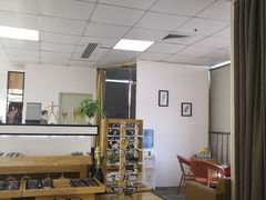 -LOGO眼镜·蔡司品牌折扣店(龙华清湖店)