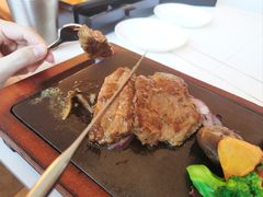 -牛扒先生·雪花牛扒西餐厅(东平店)