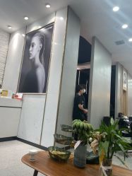-韩国丽安形象设计
