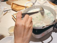 -丁里羊肉小镇(天鹅湖总店)