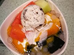 雪糕幻彩明珠-松记糖水店(铜锣湾分店)
