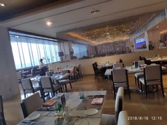 大堂-River Café 海鲜自助(重庆丽笙世嘉酒店)