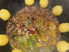 -万里闯关东铁锅炖菜馆(高新旗舰店)