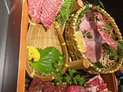 -山川小町·极番烧肉(新地假日广场店)