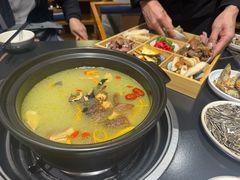 -野菌皇海景野生菌火锅(滨海大道店)