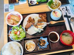 火炙日式羊小排定食-味太助·银饭食堂(中华城店)